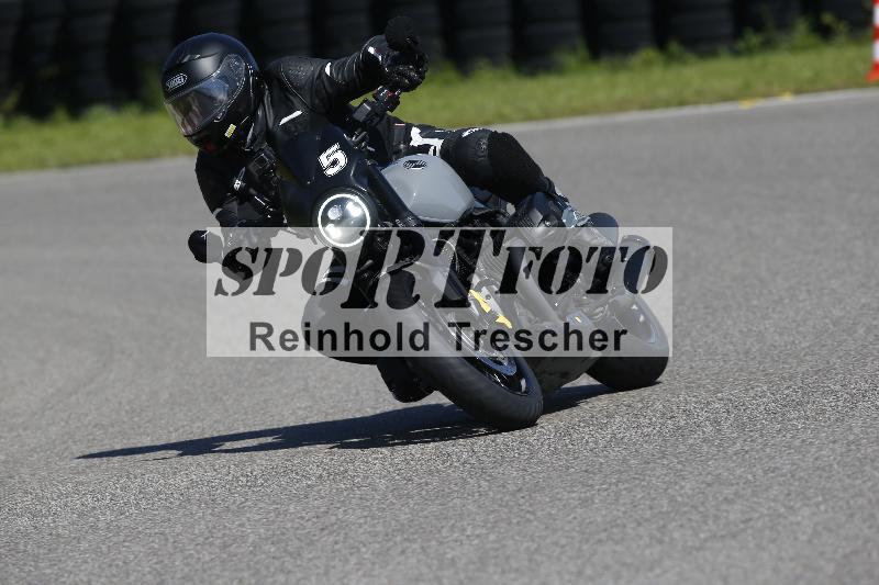 /Archiv-2024/29 12.06.2024 MOTO.CH Track Day ADR/Gruppe gelb/5